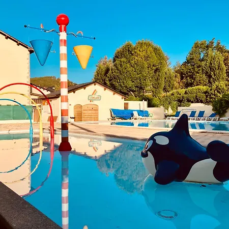 Camping L'enclave Mobil-home Estavar