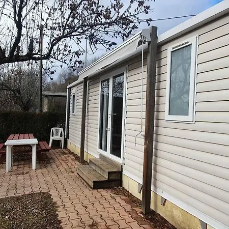 L'enclave Mobil-home Campsite Estavar