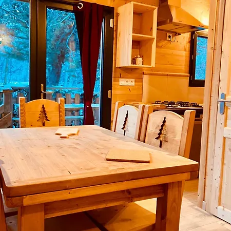 Campsite L'enclave Mobil-home Estavar